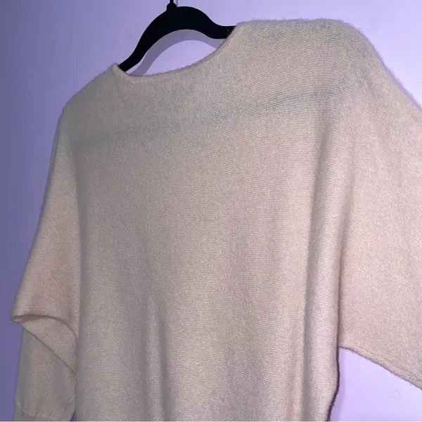 Tahari Cashmere Sweater Soft Pink Women M Contemporary Minimalist Office Modest - Image 6