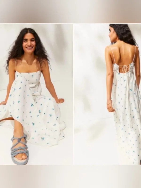 H&M White Maxi Dress with Blue Floral Sprigs Size S/ 38 - Image 2