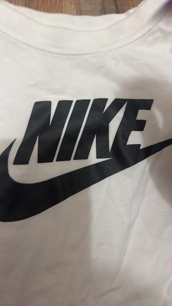 Nike Crop Top Women’s XS - Image 2