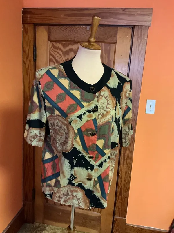 Vintage 90s IN GROUP LTD Large Abstract Print Rayon Top Button Front Retro - Image 8