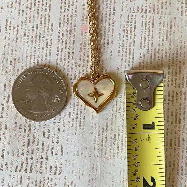 Handmade gold tone stainless steel heart sparkle white shell necklace🐚⭐️🌀 - Image 8