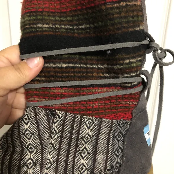 TOMS nepal boots red grey women’s size 6. Boho‎ bohemian aztec outdoor - Image 15