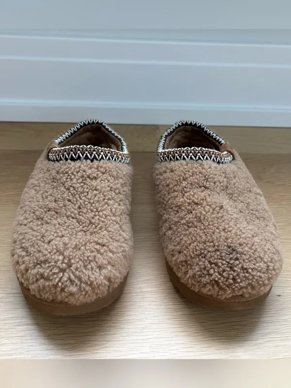 UGG Tasman Maxi Curly Genuine Shearling Slippers - Image 3