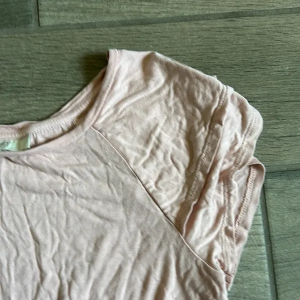 Loft pink ruffle sleeve tshirt - Image 2