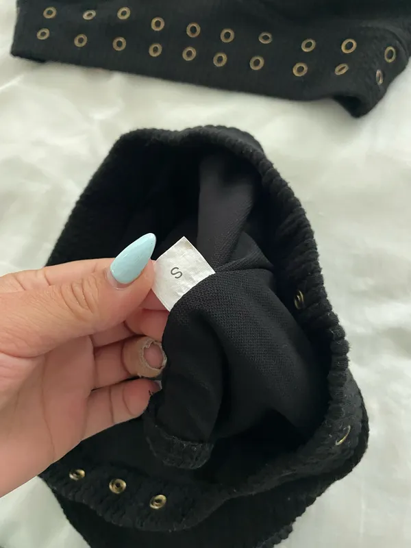 Black swimsuit/ festival outfit - Image 2