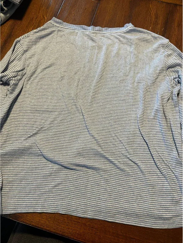 Stars Above 2pc pj set blue striped sz L - Image 6