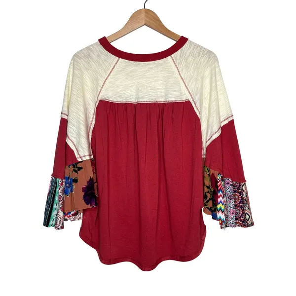Oddi Boho‎ Mixed Media Bell Sleeve Top Floral Patchwork Red Women Size Med/Large - Image 4