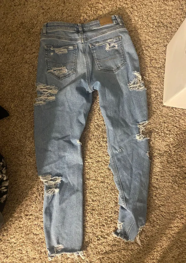 American Eagle Mom Jean - Image 2