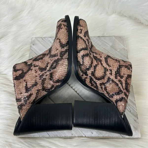 Chinese Laundry Animal Print Faux Snakeskin Heeled Mule Booties Size 7.5 - Image 9