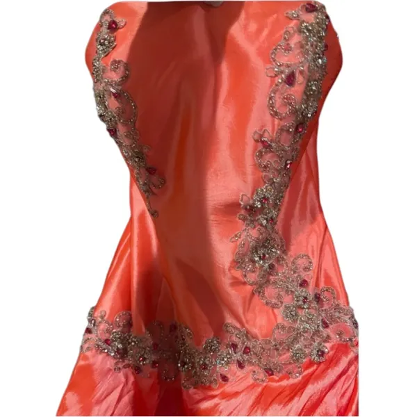 Riva Designs Strapless Beaded Coral Prom Gown NWT Size 6 - Image 2