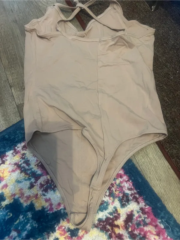 Everlane beige bodysuit M - Image 7