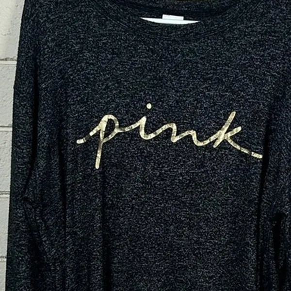 PINK Victoria’s Secret Black Logo Sleep Top size L - Image 3