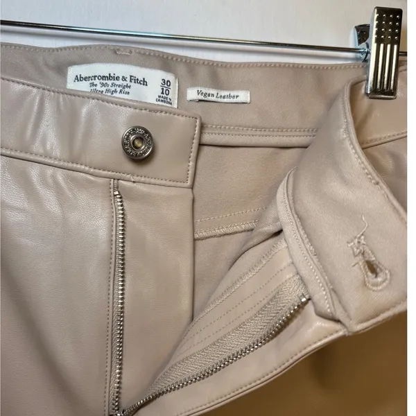 Abercrombie & Fitch‎ The 90s Straight Ultra High Rise Vegan Leather Pants 30/10 - Image 3