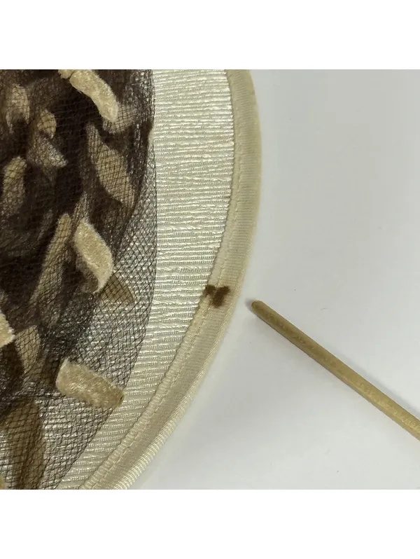 Vintage Ladies' Ivory Satin Hat with Brown Leaf Detail - Image 12