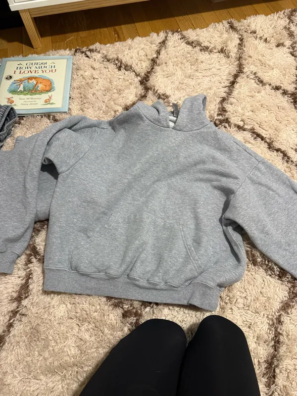 SKIMS Sweat Set - Image 2