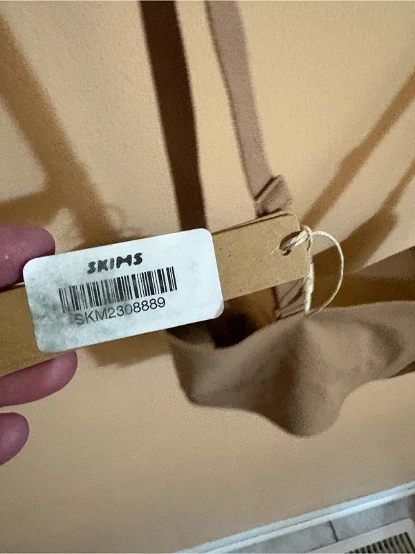 NWT Skims Naked Bandeau Bra in Sienna - Image 3