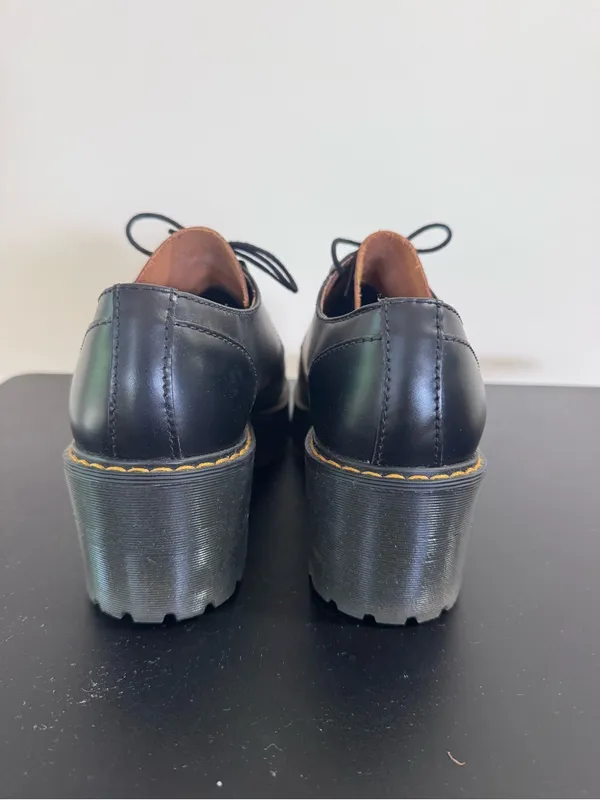 Dr. Martens Leona Lo Vintage Smooth Leather Platform Shows - Image 4