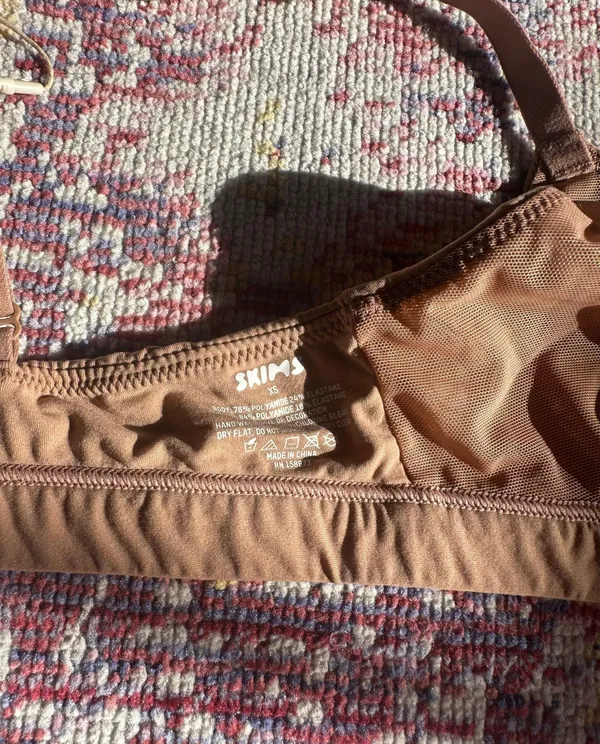 SKIMS Bra - Image 3