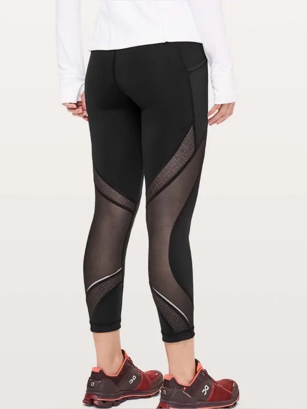 Lululemon Run Smoothly Crop *23" size 10 - Image 6