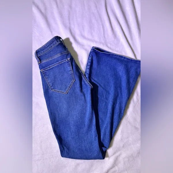 Hollister Deep Blue Flare Jeans - Wide Leg - Image 7