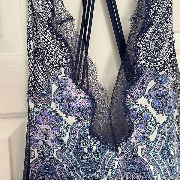 Victoria’s Secret Deep V Satin Lace Paisley Print Slip Dress Intimates Sz Medium - Image 12