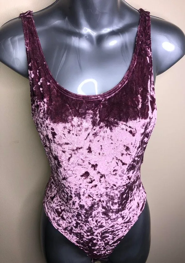 Romwe Crushed Velvet Bodysuit - Image 4