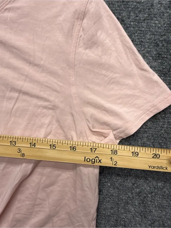 Lululemon Women’s Medium Tie-Front Crop Tee Blush Pink - Image 3