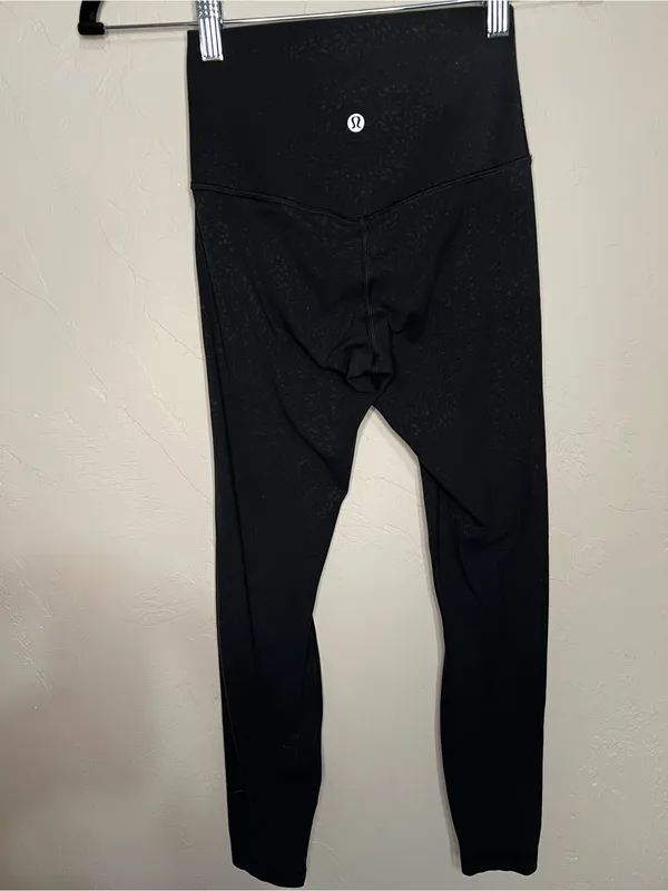 Lululemon Align High Rise‎ Leopard Daisy Embossed 7/8 Athletic Leggings - Image 6