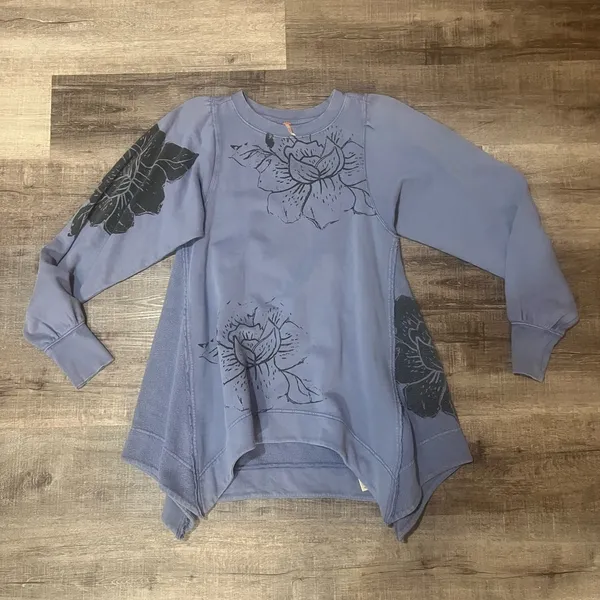 FREE PEOPLE Flowers Sweatshirt in Navy Combo - Image 3