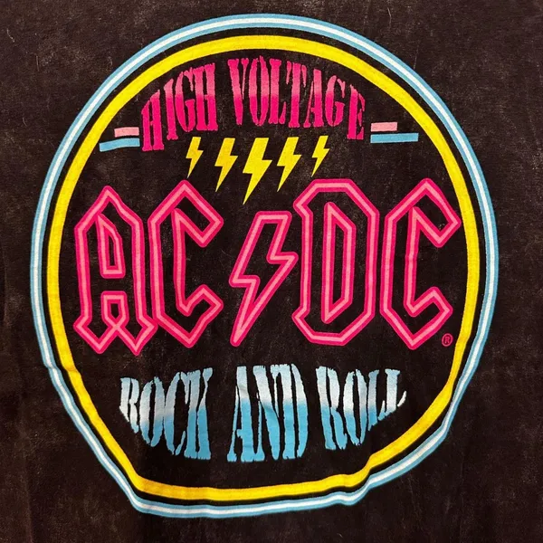AC/DC Hells Bells High Voltage Tshirt size Medium - Image 2