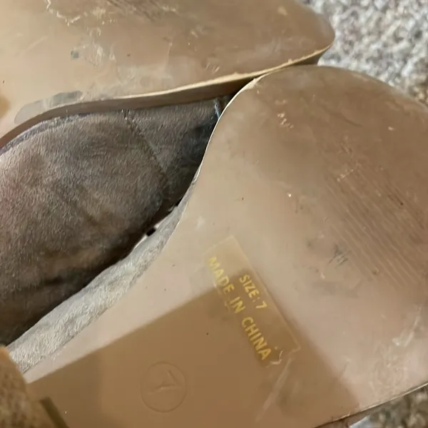 Womens Wet Seal Booties with Heel - Image 7