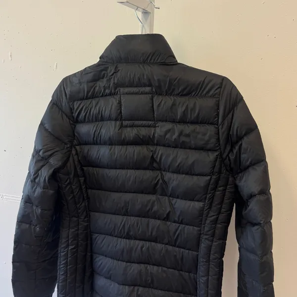 Hollister Ultimate Down Puffer Jacket Womens Medium Black Quilted Full Zip Coat - Image 6