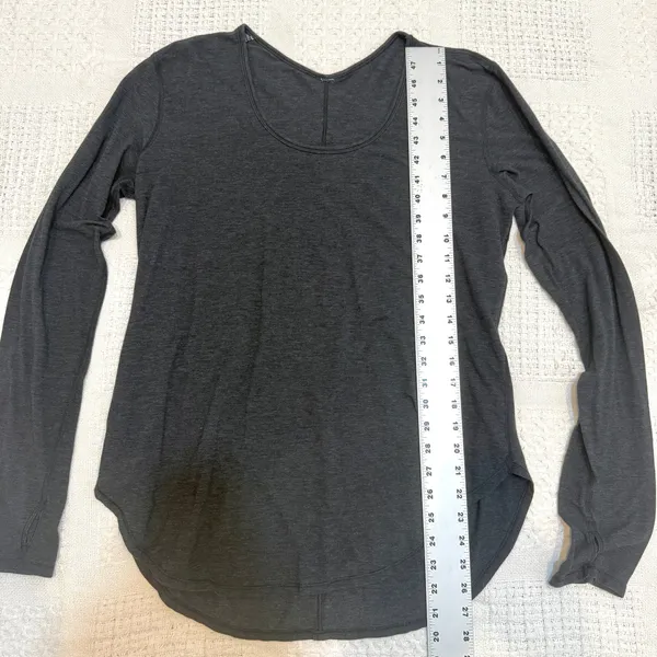 Lululemon Athletica medium Love Scoop casual long sleeve tee TLS2 2880 - Image 4