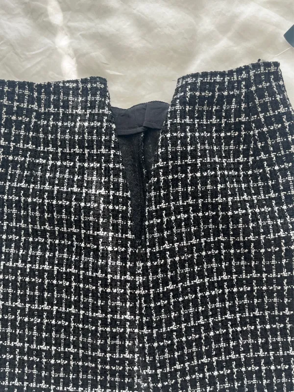 Abercrombie Tweed Skirt Mini Black White - Image 4