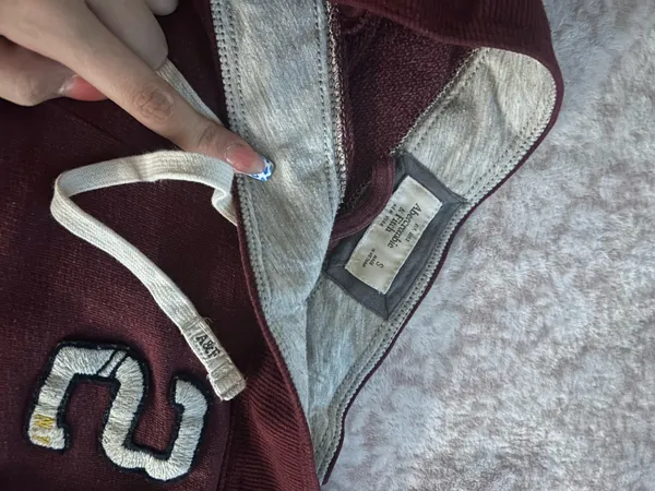 Abercrombie sweats - Image 2
