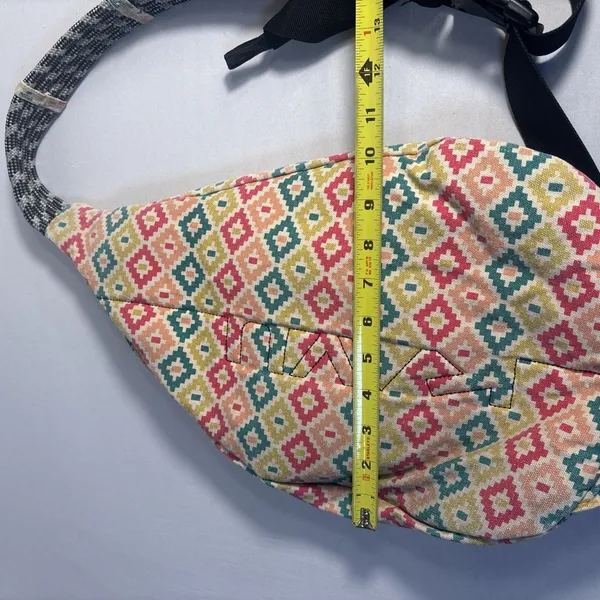 KAVU Rope Bag Aztec‎ Geometric Sling Crossbody Backpack Outdoors Hiking READ - Image 9
