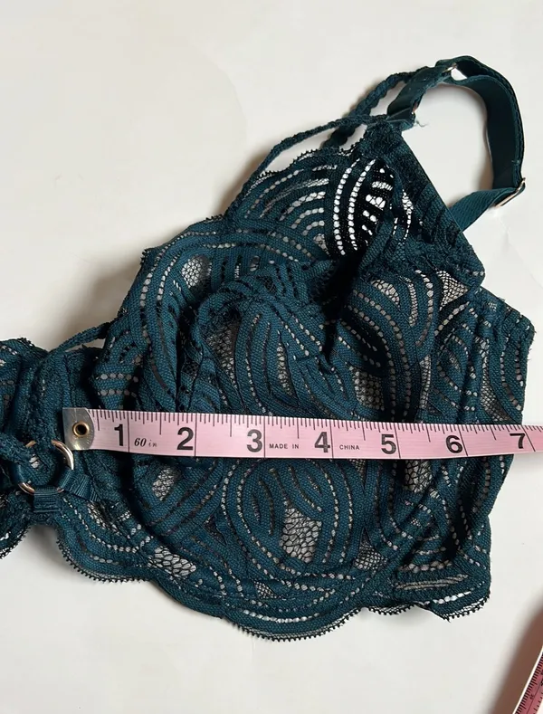 Rougegorge BlueGreen Sexy Lace Underwire Bra. Size FR 95E/ EUR 80E / US 36D - Image 8