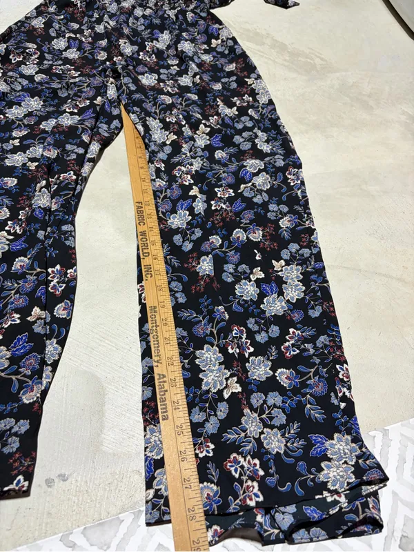 Vince Camuto NWT eondersll Floral Jumpsuit French blue floral large MSRP$99 - Image 6