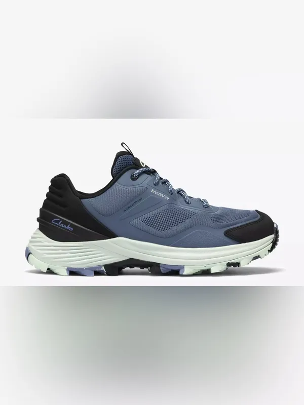 Clarks Women’s  Blue Waterproof Trail Sneaker Size 6 - Image 2