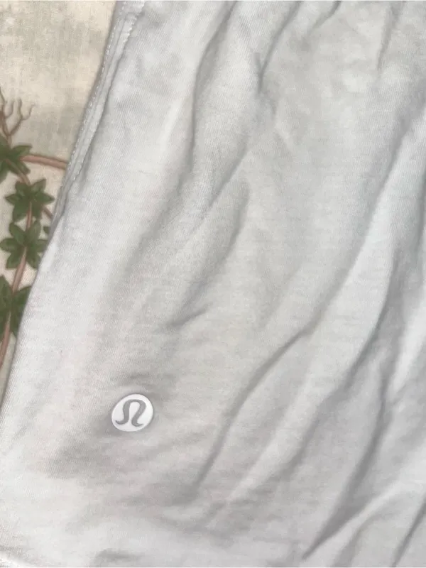 Lululemon tank white - Image 3