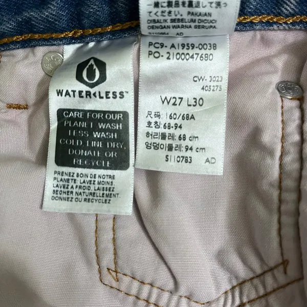 Vintage Levi's 501 90's Jeans - Image 3