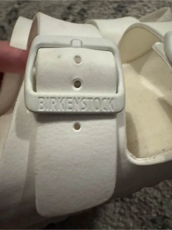 Birkenstock Women’s White Slide Sandals Adjustable Buckle Straps US 8 EU 38 - Image 3