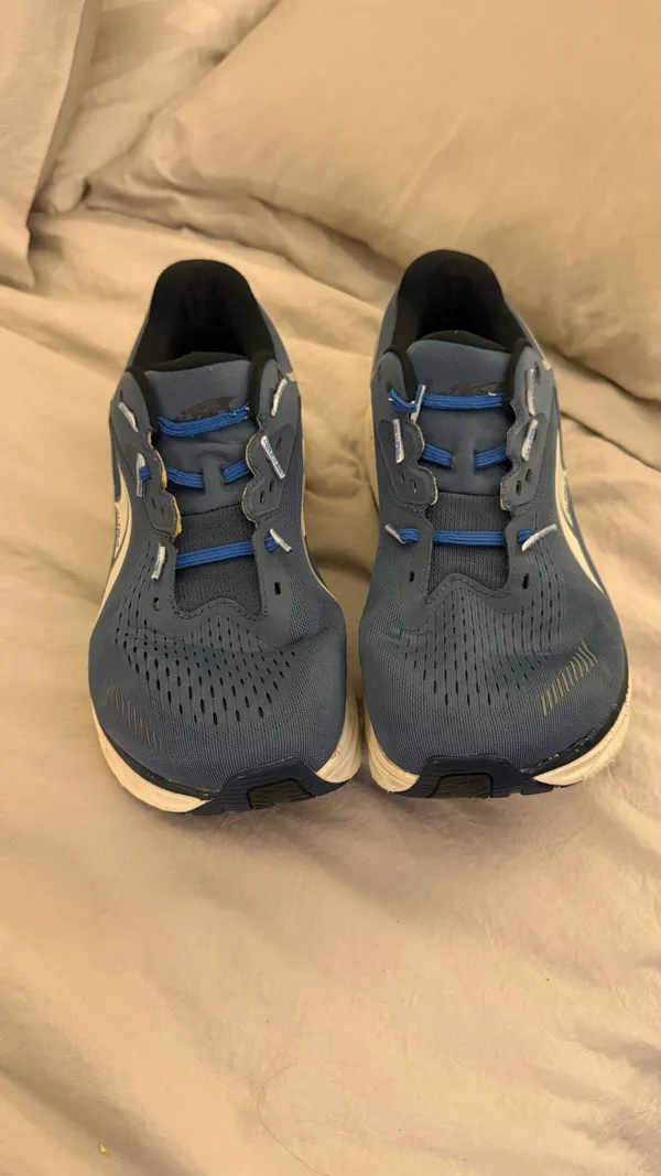 Altra Via Olympus Men's Size 11.5 Running Shoes - Image 2