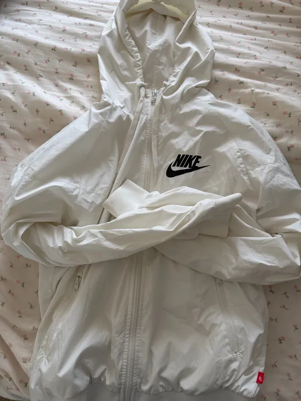 Nike Windbreaker Jacket - Image 2