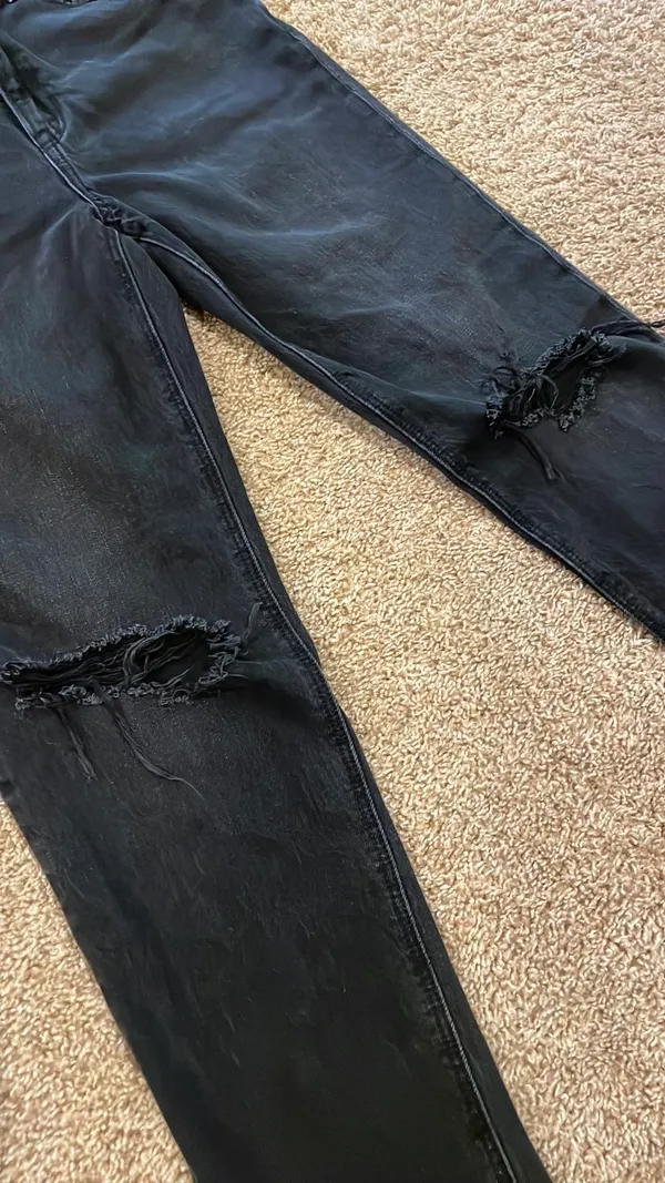 American Eagle Jeans - Image 3