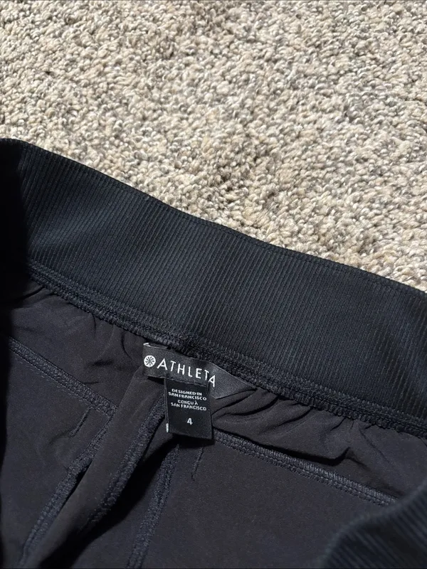 Athleta Brooklyn Pant size 4 - Image 3