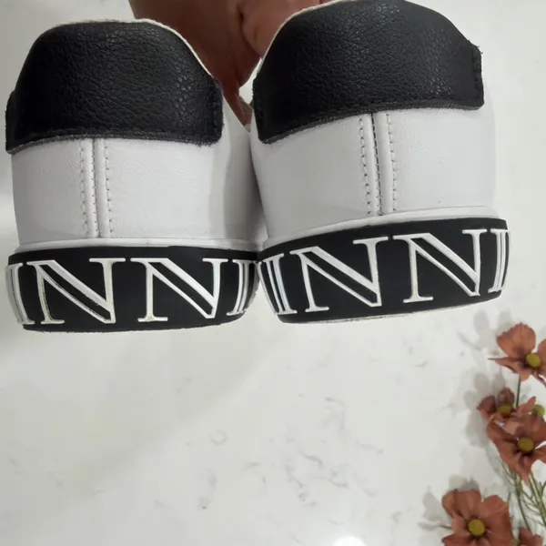 Disney White and Black Kids Sneakers - Image 5