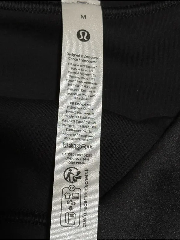 Lululemon Scuba High Rise Mini Skirt Womens M Black Velvet Velour Tennis Skort - Image 5