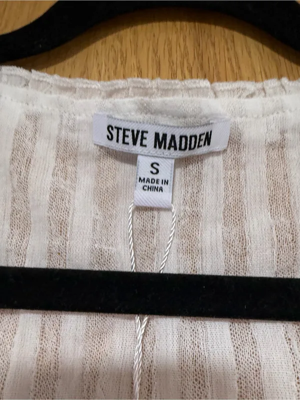 Steve Madden White Peasant-Style V-Neck Blouse - Size Small - Image 3