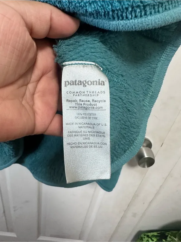 Patagonia Vintage Women's Turquoise Fleece Pullover Jacket - Image 5